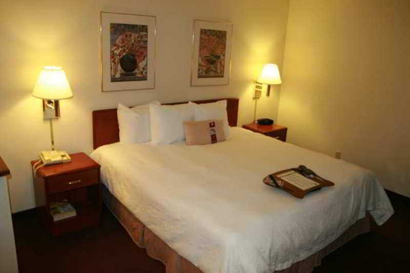 Hampton Inn Houston Willowbrook Mall Szoba fotó